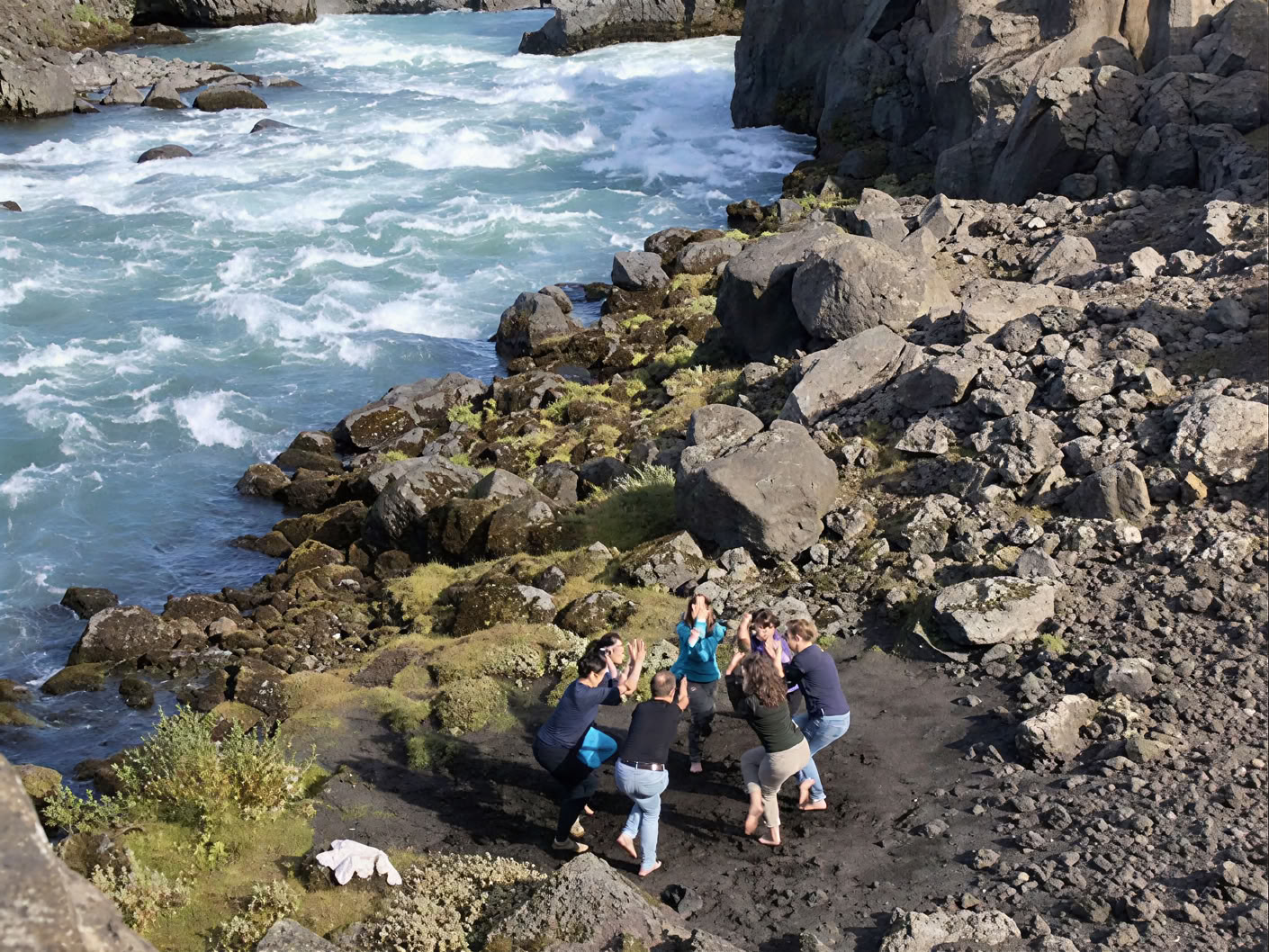 Yoga- & Wander-Retreat Goldener Herbst Island – Termine 2026
