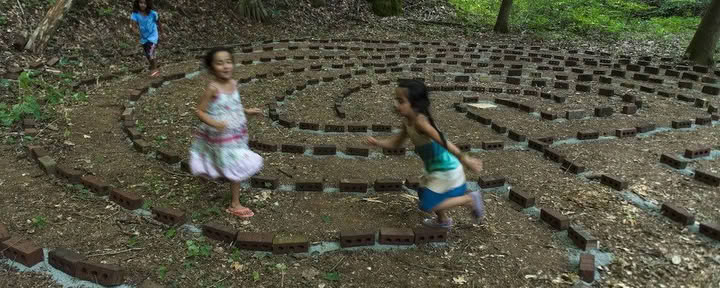 Den Weg gehen: Labyrinth- & Natur-Immersions-Retreat