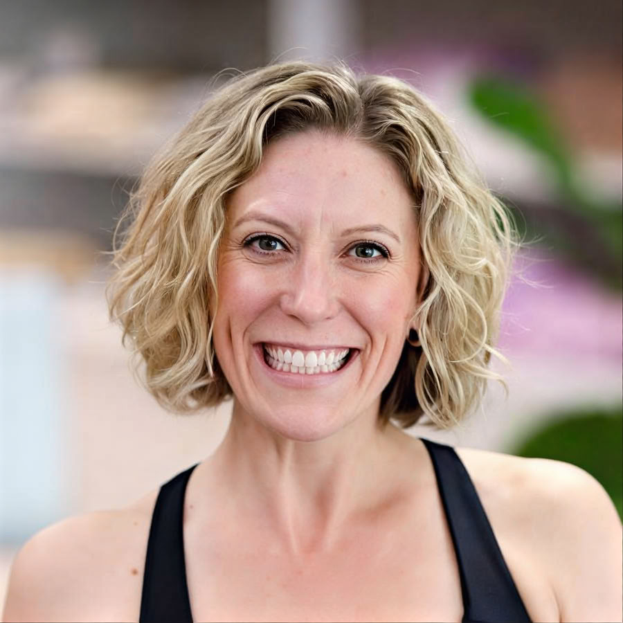 Awaken the Sacred Within mit Compass Yoga