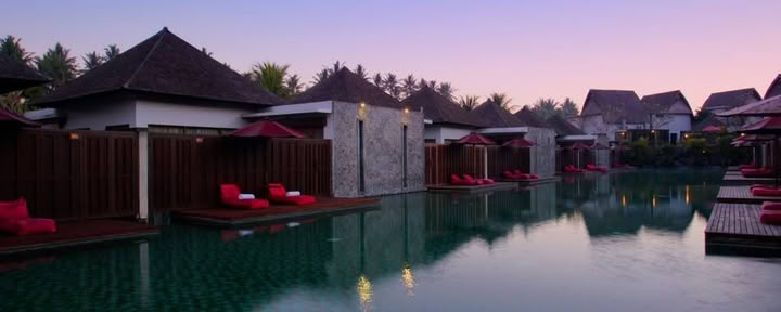 Lagunen-Pool-Villa