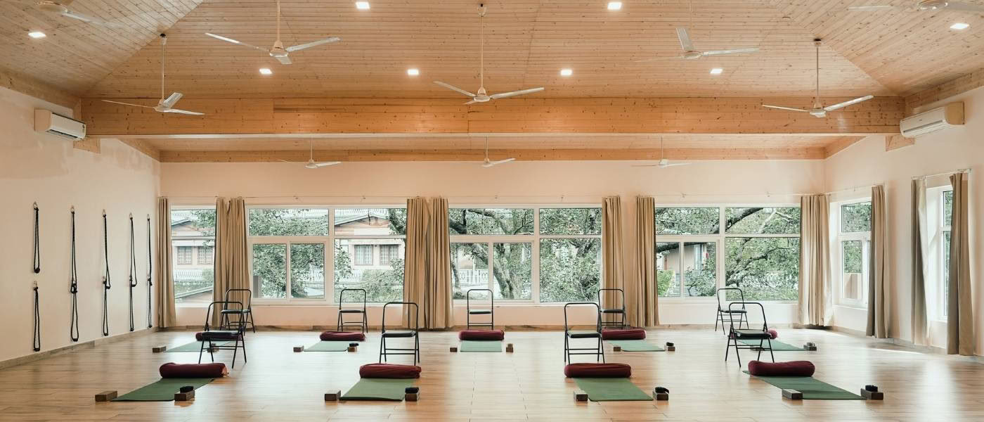500-Stunden-Yoga-Lehrerausbildung in Rishikesh, Indien – 28. Dez. - 18. Feb. 2027