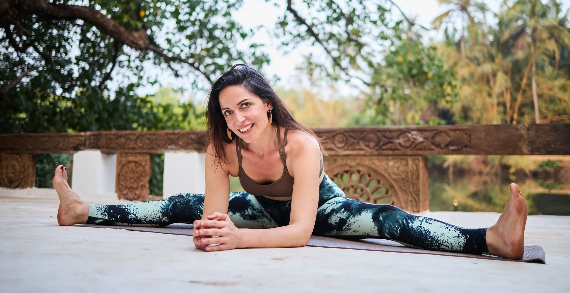 EMPOWERING YOGA für „Every-body“