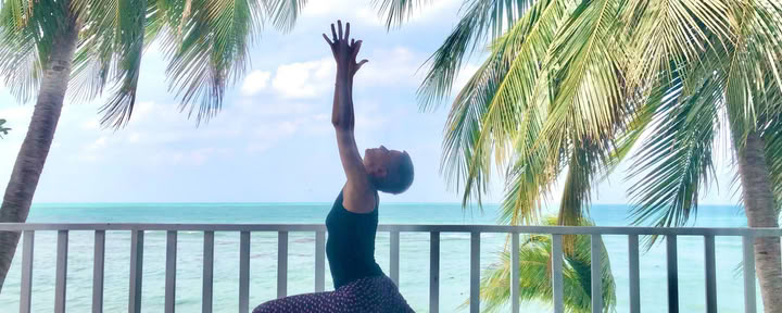 2 Wochen Yoga-Ausrichtung für deine Wirbelsäule mit dem Göttlichen