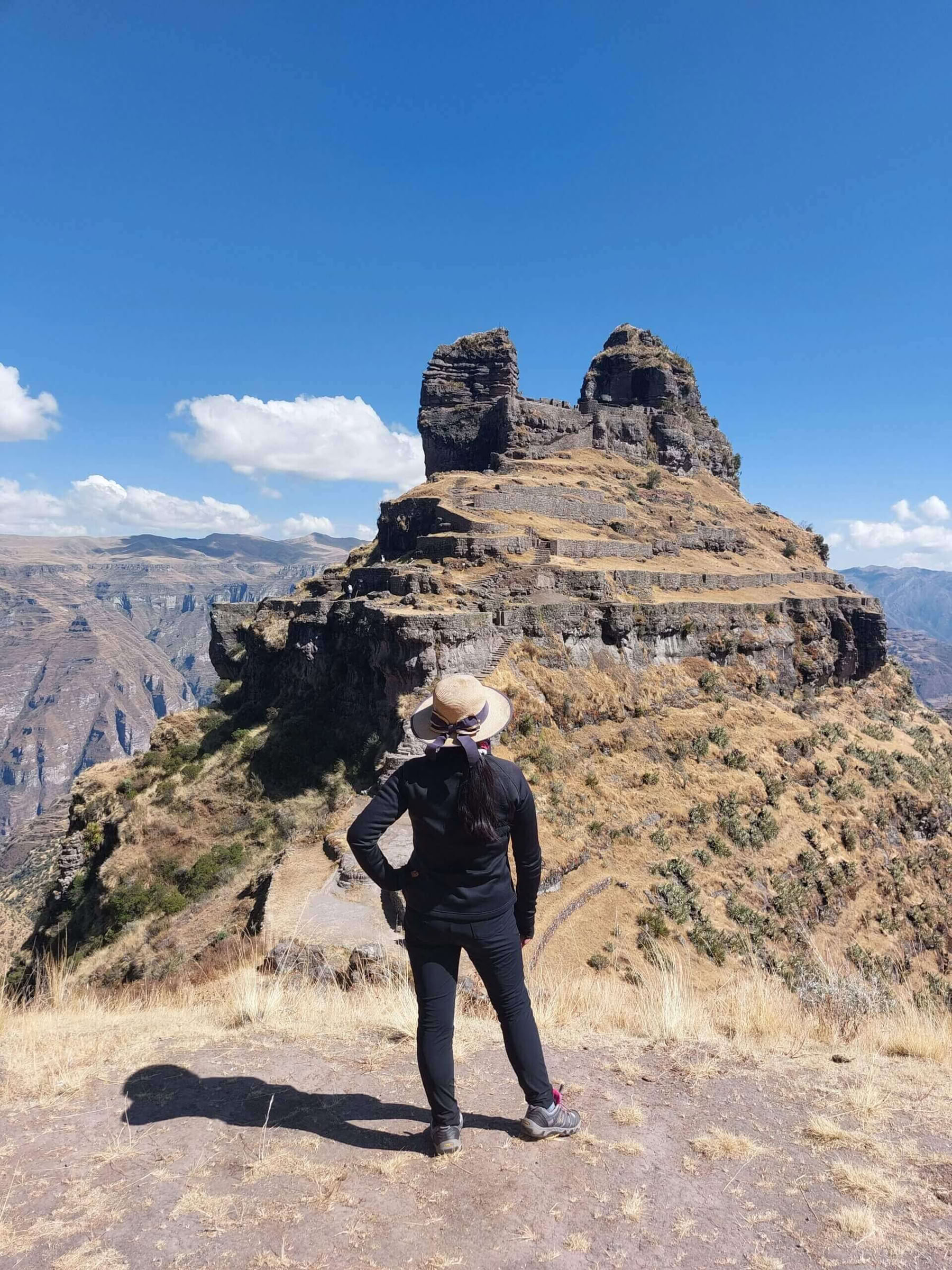 Sacred Waqrapukara Trek mit Andean Shaman (2 Tage)
