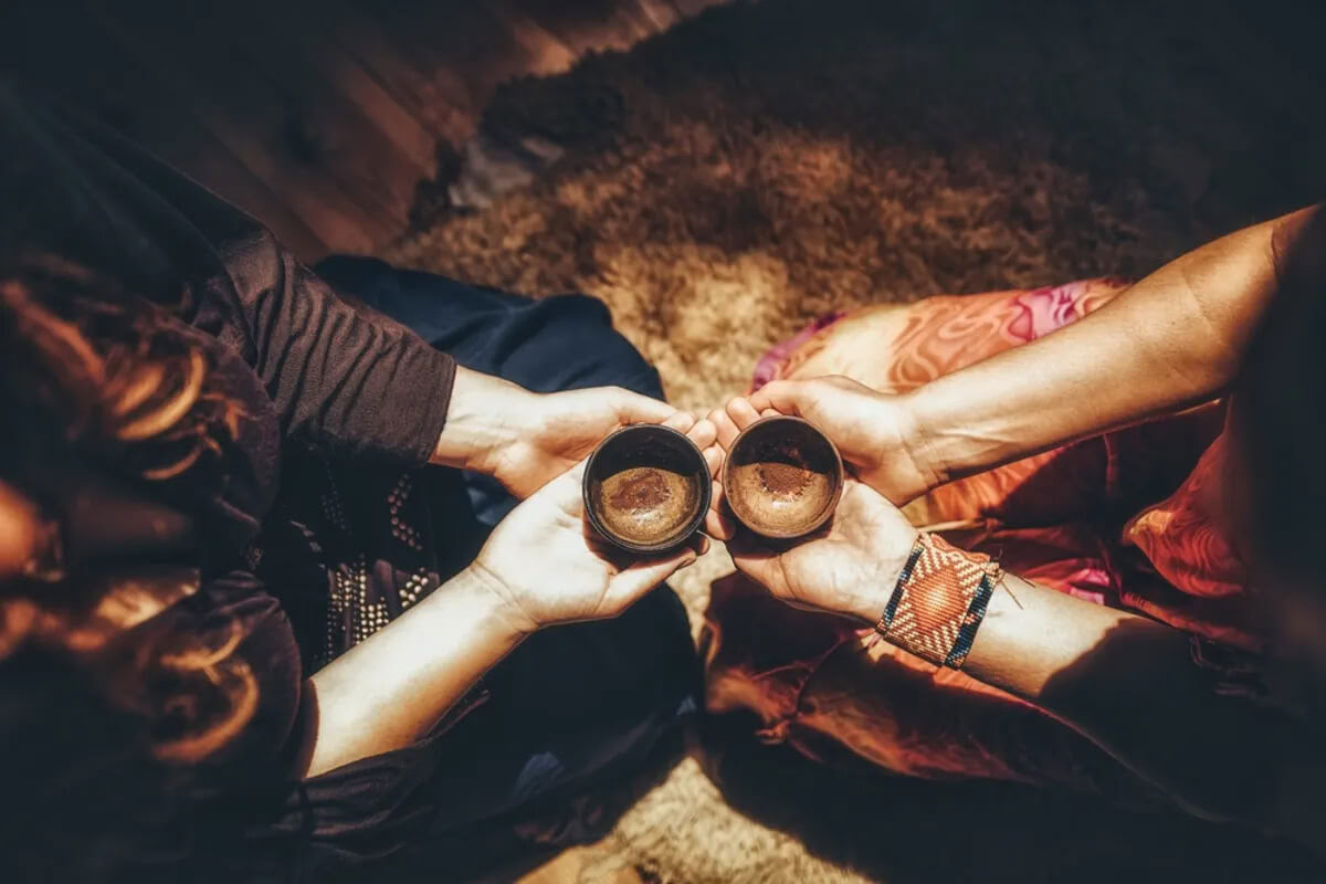 Private Ayahuasca-Zeremonie mit Reinigung (ganztägig) Ayahuasca-Zeremonie mit Reinigung (privat, ganztägig) 1 Ayahuasca-Sitzung