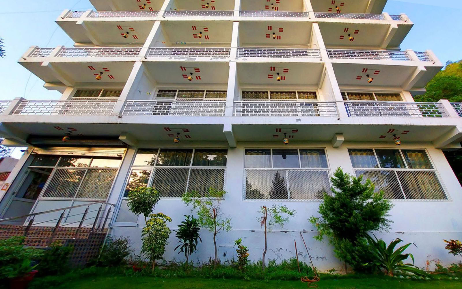 Spezielle 200-Stunden-Yogalehrerausbildung in Rishikesh – 3. bis 30. Apr. 2027