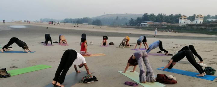 30-tägiges Blissful Yoga Retreat / Urlaub