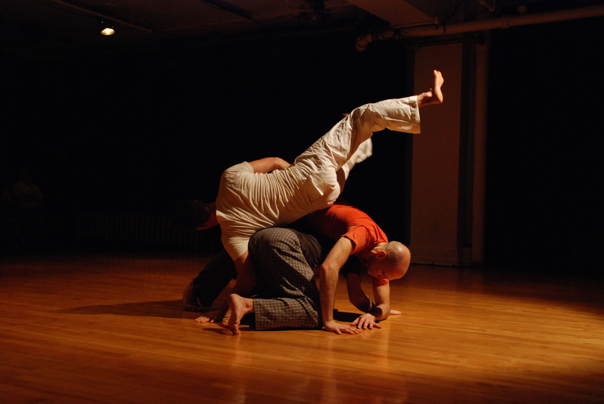 Kompositorisches Bewusstsein im Contact Improvisation Workshop
