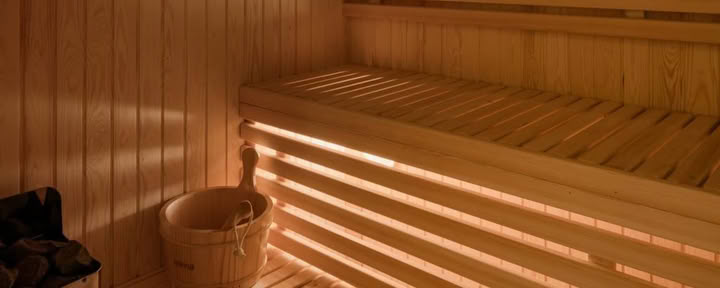 Dienstag Sauna