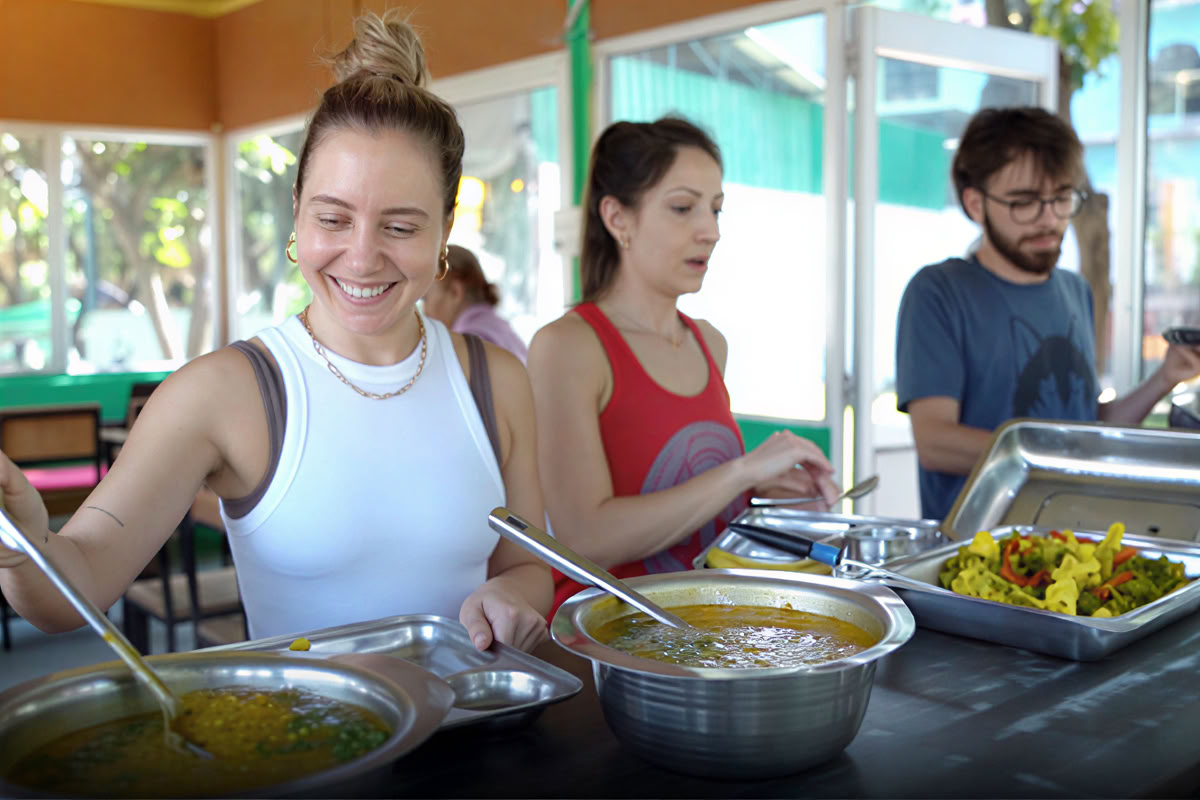 100-Stunden-Yoga-Lehrerausbildung in Rishikesh