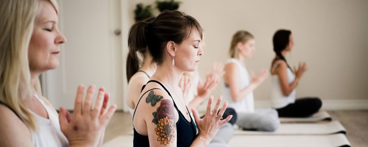 Sitting in Beauty: Ein 5-tägiges Stilles Meditations-Retreat