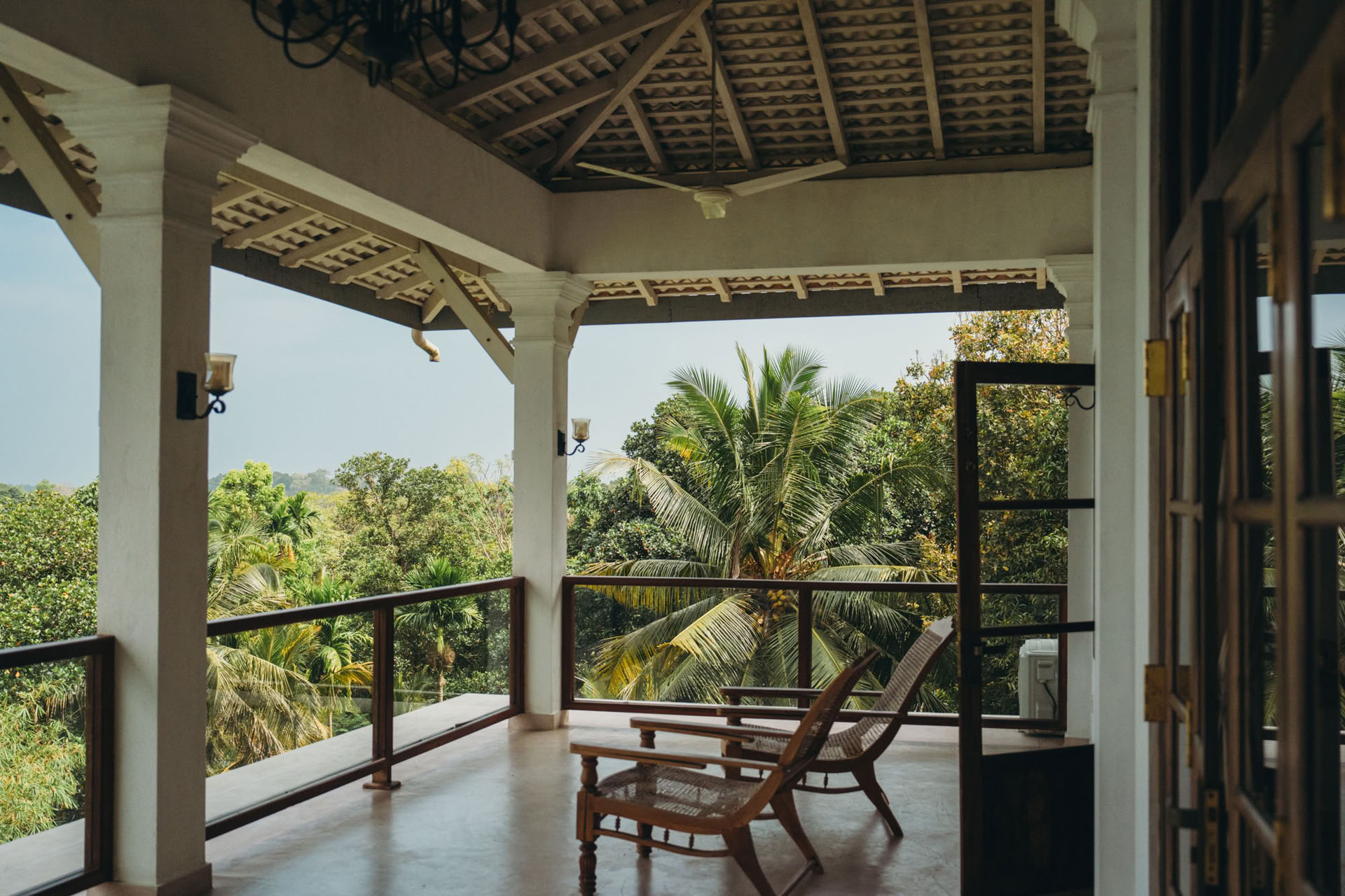 Synergy Vinyasa Yoga Retreat bei Lanka Yoga