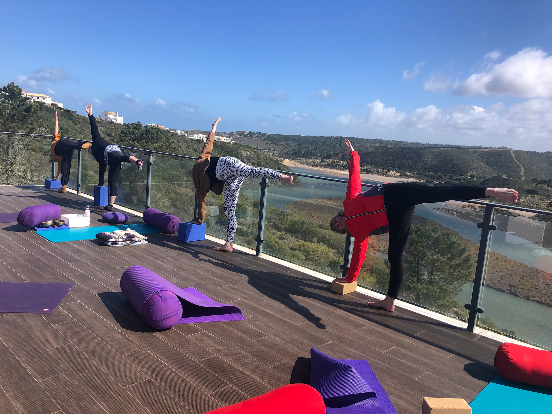 Restorative Yoga: Tiefenentspannung finden