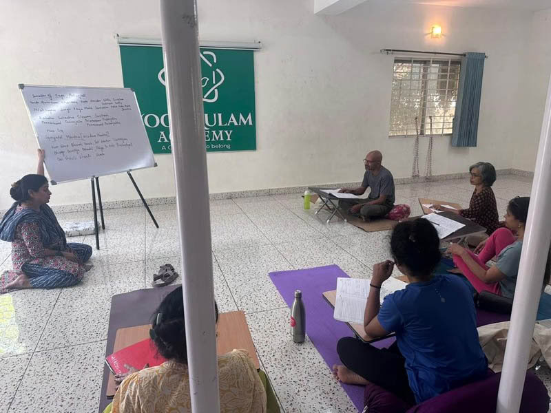 200-Stunden-Wochenend-Yoga-TTC in Bengaluru