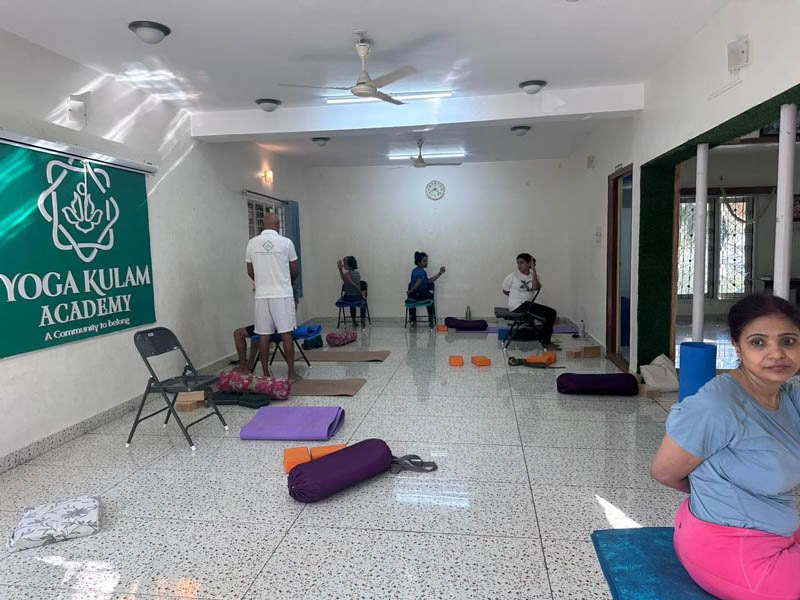 200-Stunden-Wochenend-Yoga-TTC in Bengaluru