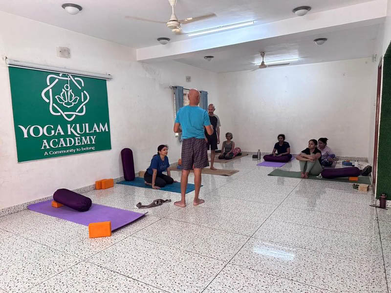200-Stunden-Wochenend-Yoga-TTC in Bengaluru