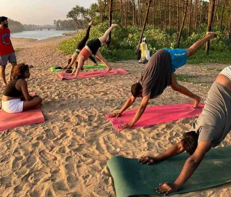 500-Stunden-Yoga-Lehrerausbildungskurs in Kerala