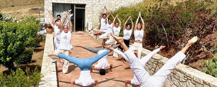 200-H Vinyasa & Hatha Yoga Lehrerausbildung, Kreta, Griechenland 07 - 27 November 2026
