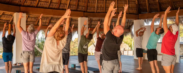 Men Only 200 & 100 -Std. Yoga-Lehrer-Ausbildung, Kreta, Griechenland 01 - 21 April 2027