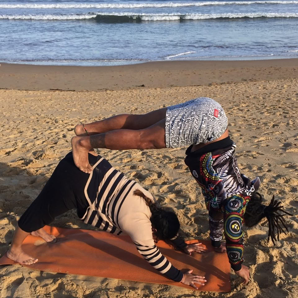 Yoga-Lehrer-Ausbildung – Dini Martinez
