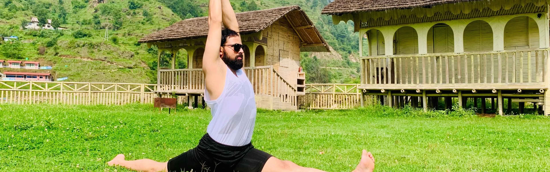 200 Stunden Yoga Lehrer Ausbildung in Nepal