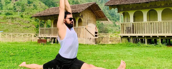 200 Stunden Yoga Lehrer Ausbildung in Nepal