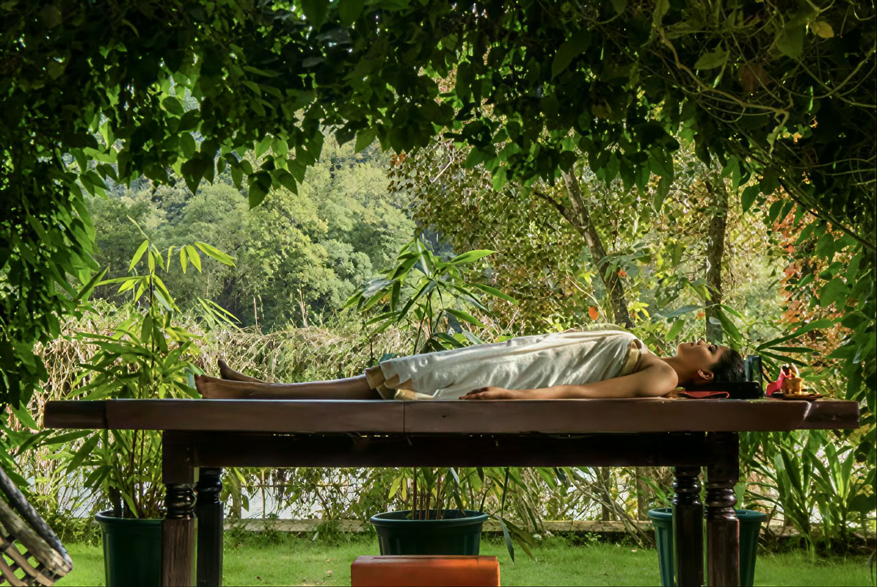 12-tägiges Spirituelles Retreat in Indien: Yoga in Rishikesh, Ayurveda in Kerala & Taj-Mahal-Tour