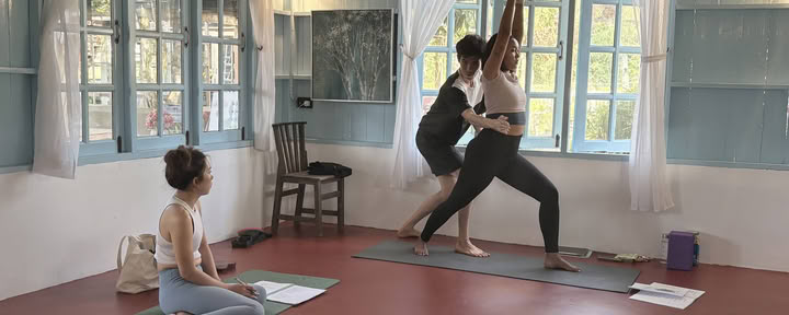 Yoga-Lehrer-Ausbildungskurs 200 Stunden