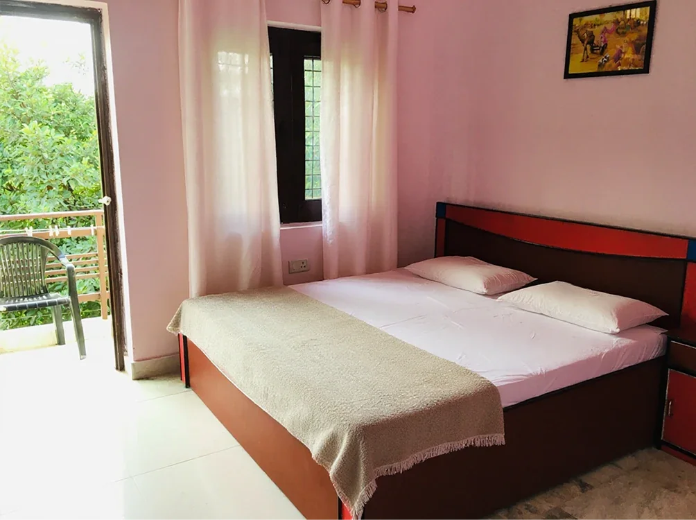 100-Stunden Yoga Teacher Training für Anfänger in Rishikesh, Indien