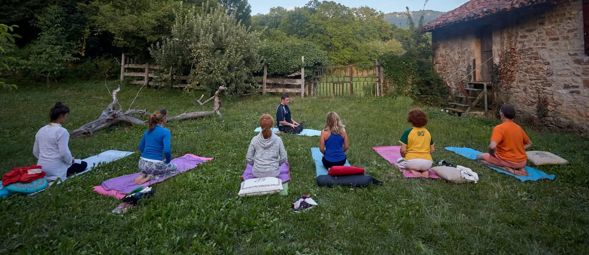 Entspannendes Yoga-Retreat Spanien: Berg-Wellness & Ruhe