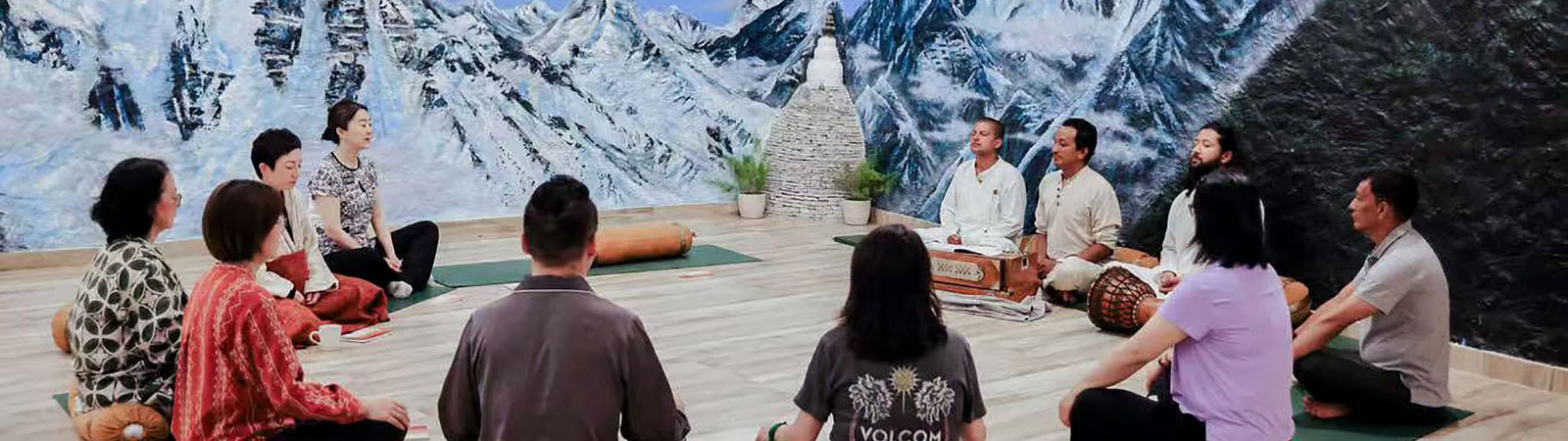 100-Stunden-Bhakti-Yoga-Workshop