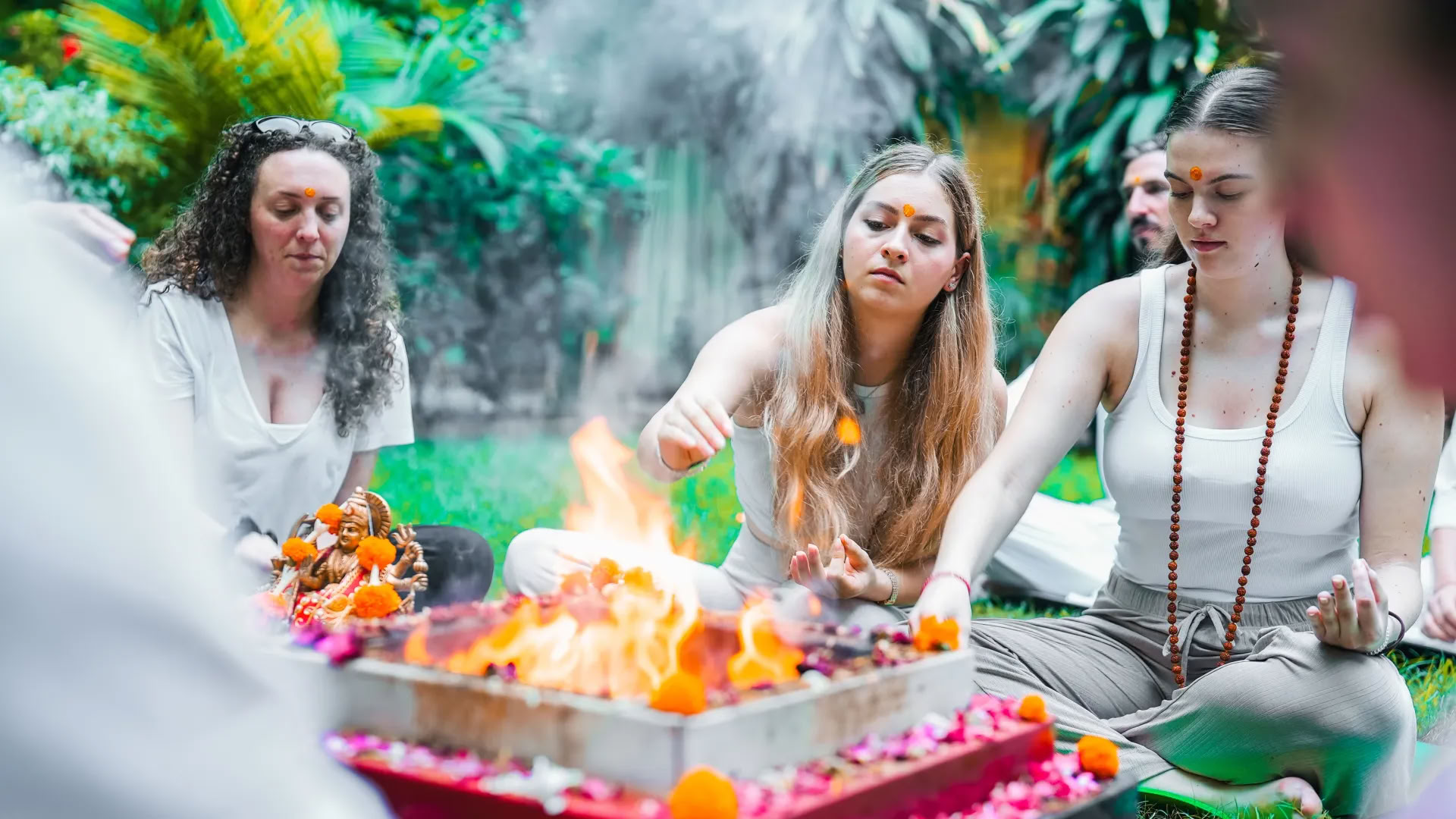 200-Stunden-Yogalehrerausbildung in Rishikesh – 15. Sep. - 11. Okt.