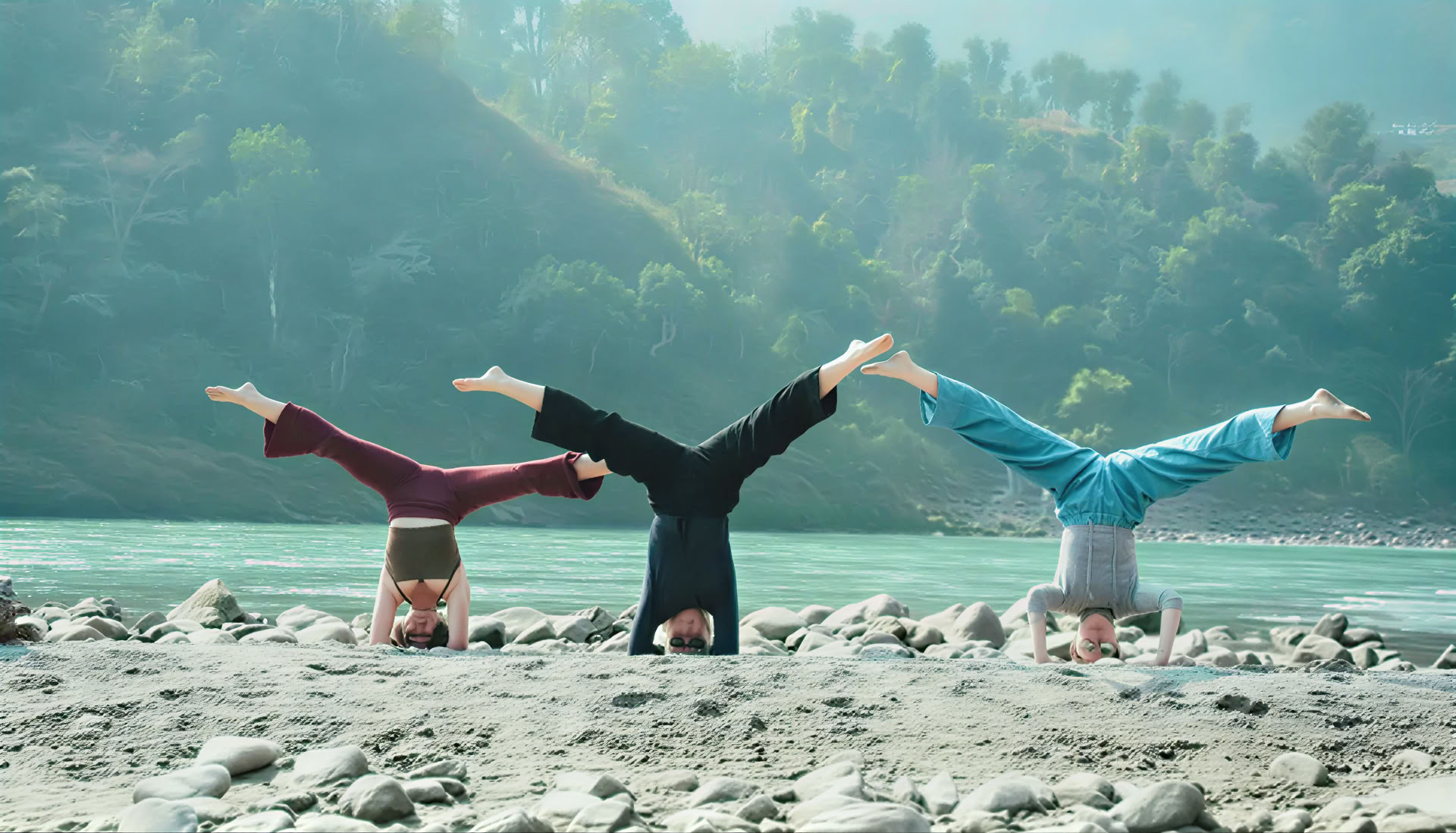 85-stündige Pränatal-Yoga-Lehrerausbildung in Rishikesh