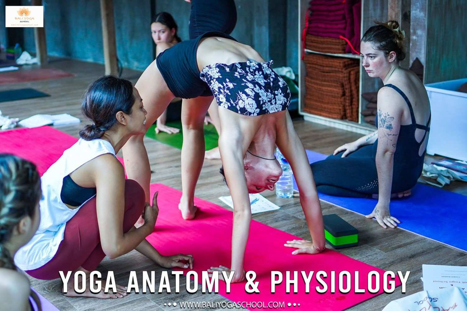 500-Stunden-Yin-Yoga-Lehrerausbildung in Bali Uluwatu