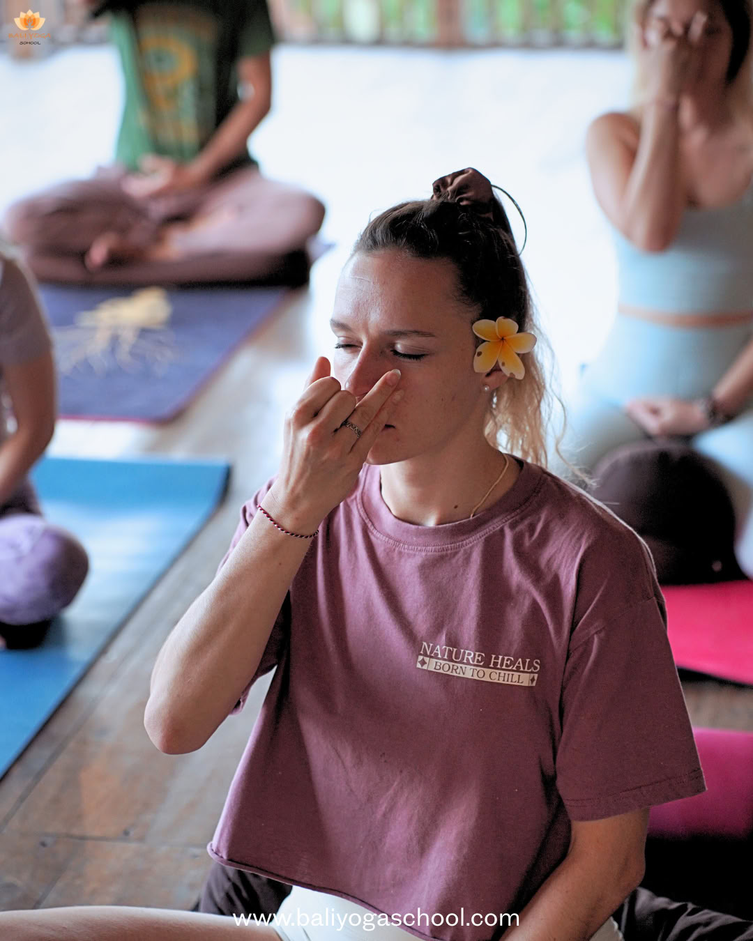 100-Stunden-Yin-Yoga-Lehrertraining auf Bali, Indonesien