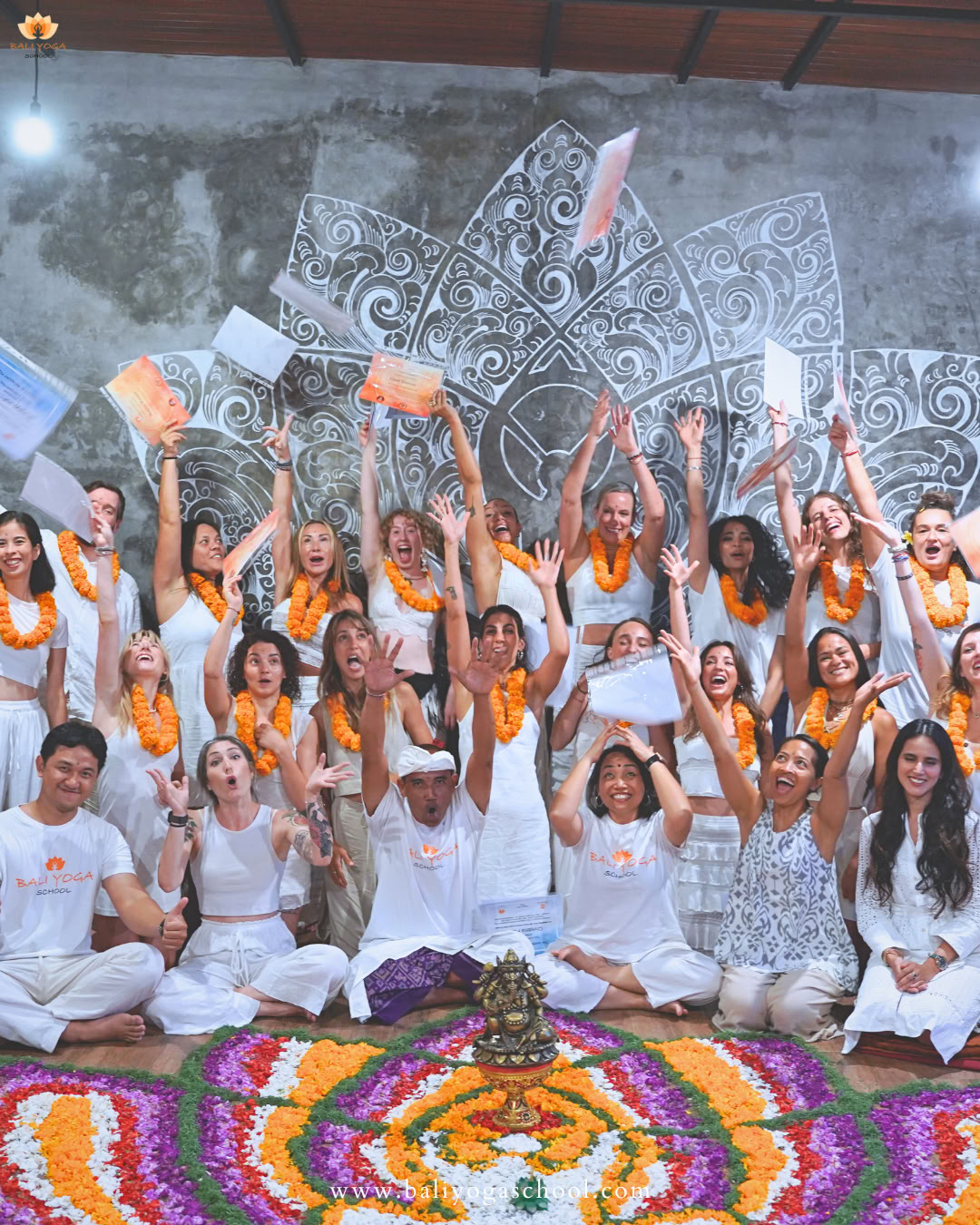 500-Stunden-Yogalehrer-Ausbildung in Uluwatu, Bali