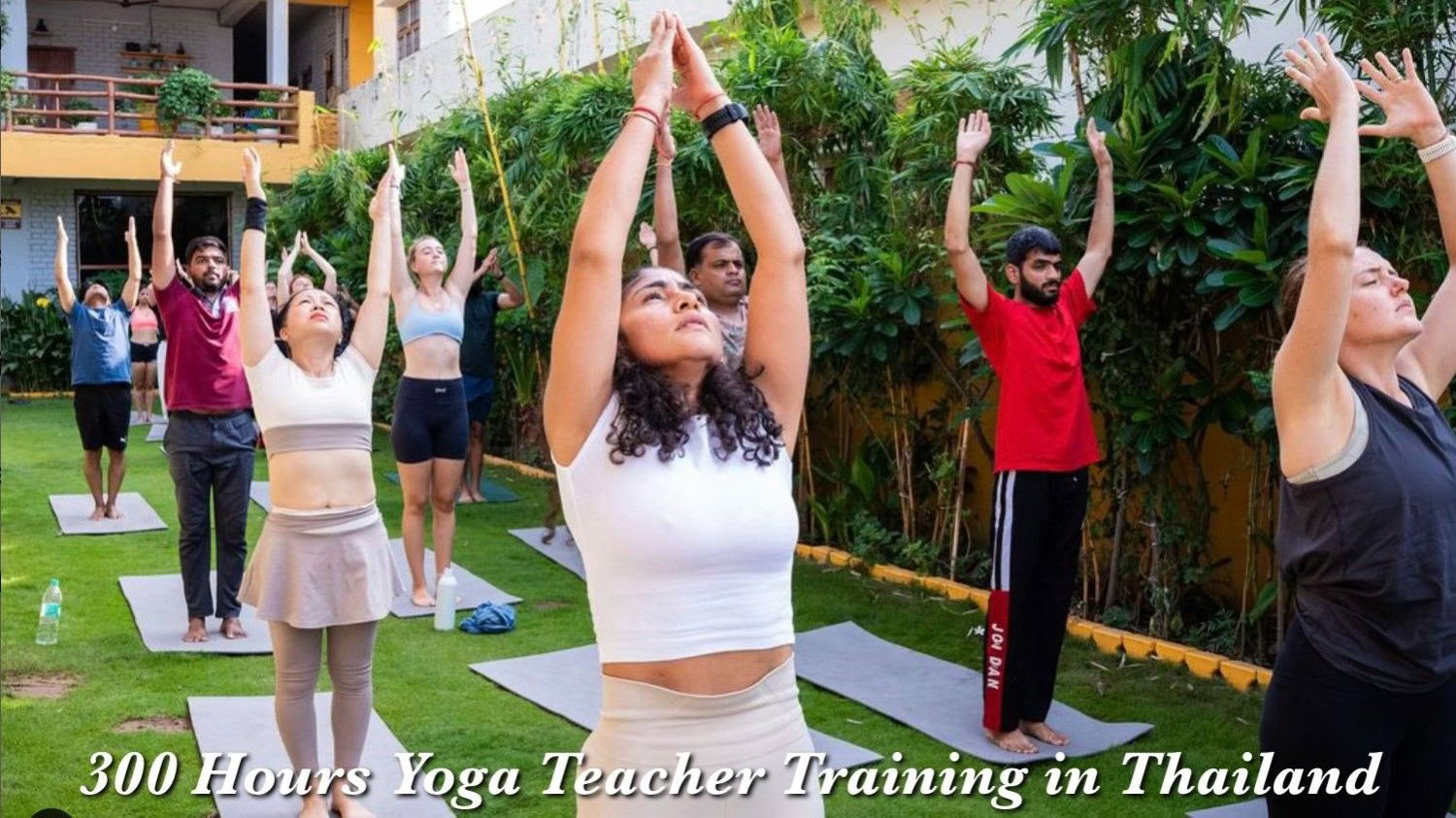 300-Stunden-Yogalehrerausbildung in Thailand