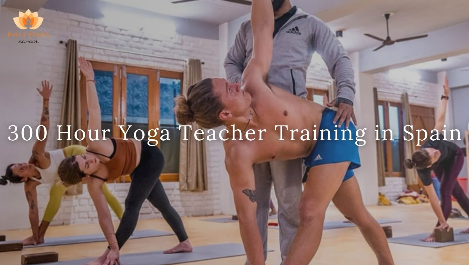 300-Stunden-Yogalehrerausbildung in Thailand
