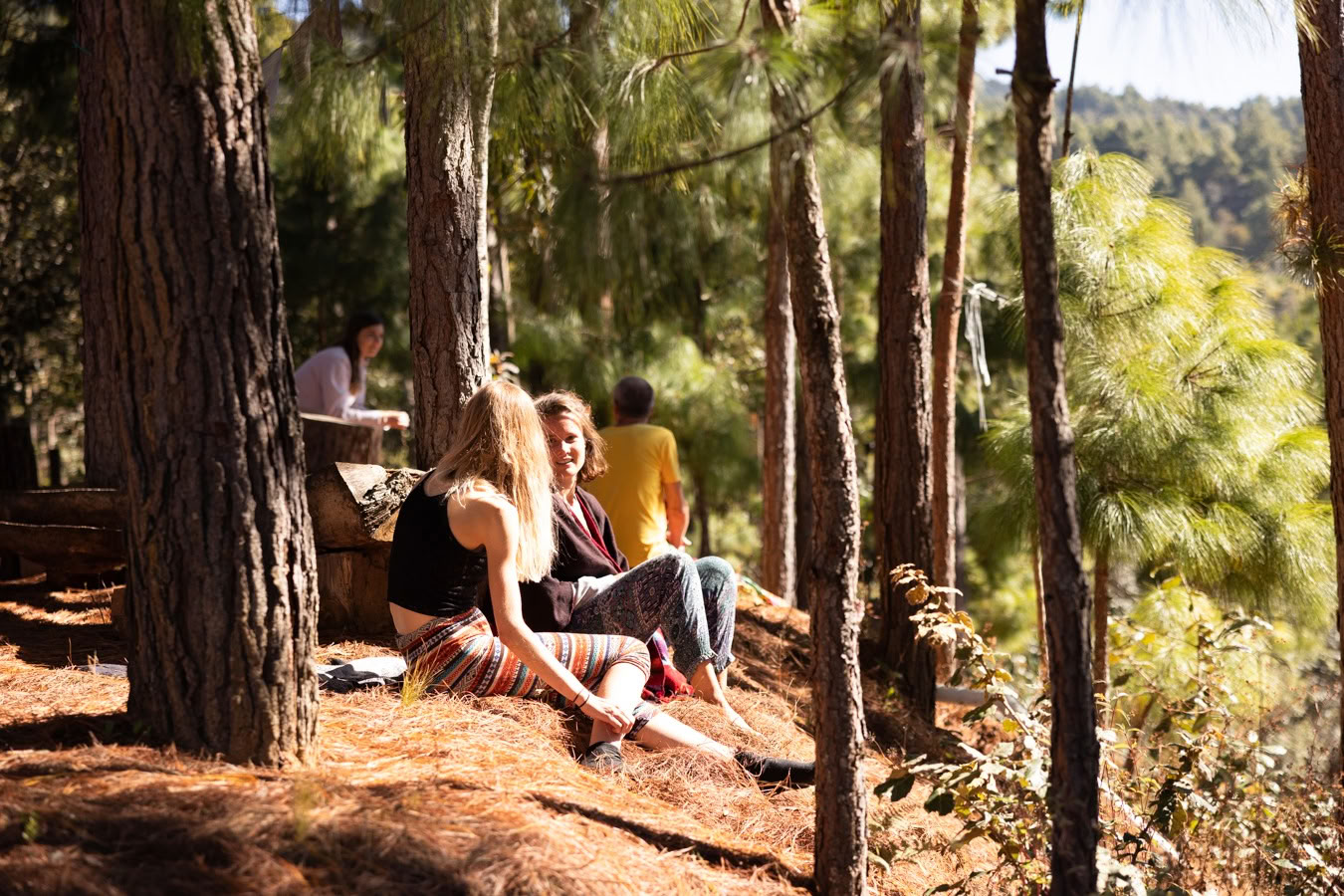 Das Unbewusste erhellen: 7-tägiges Psychotherapie- und Nicht-Dualitäts-Tantra-Retreat