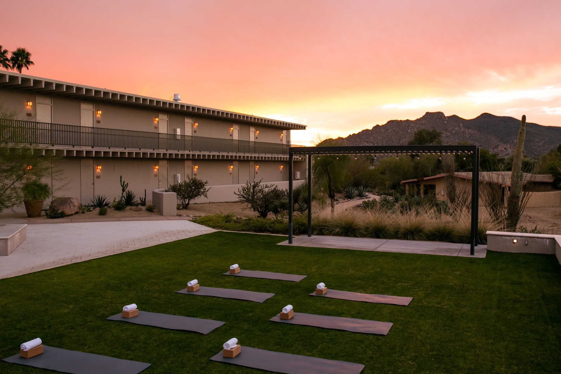 Outdoor-Yoga