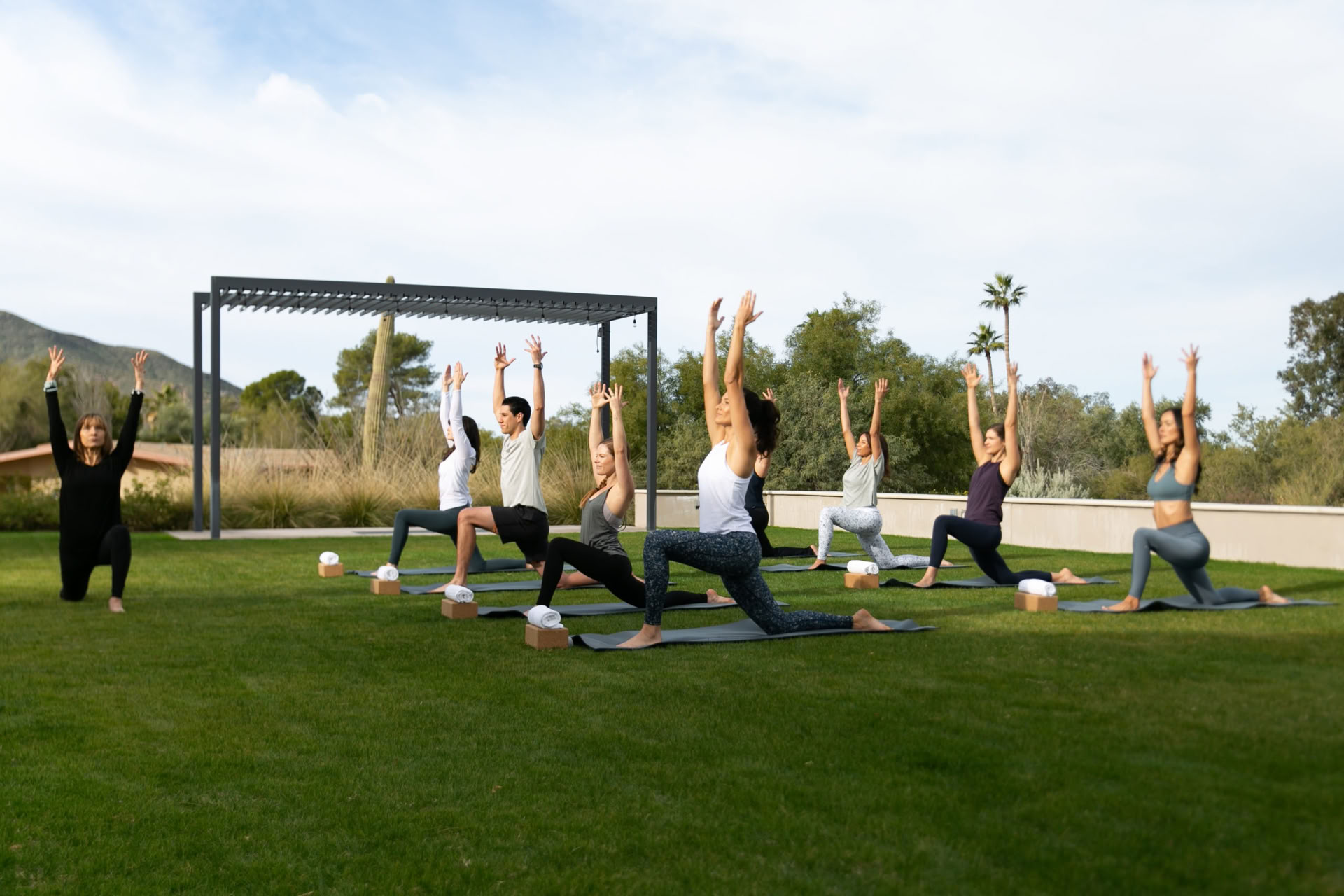 Outdoor-Yoga