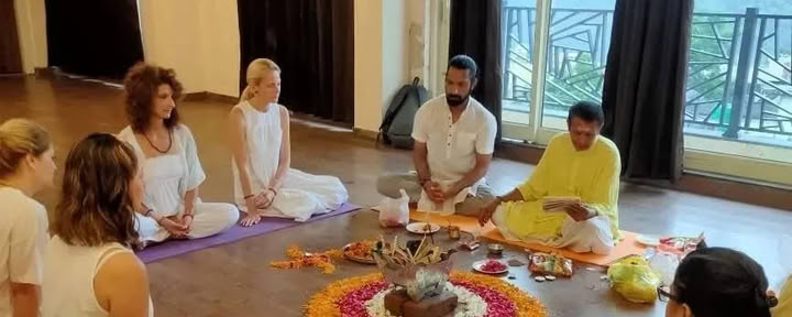 7-tägiges Wellness-Yoga-Retreat in Rishikesh, Indien