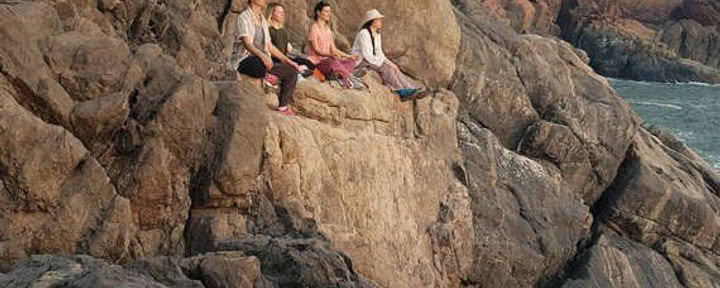 300-stündiger Yogalehrer-Ausbildungskurs mit Unterkunft