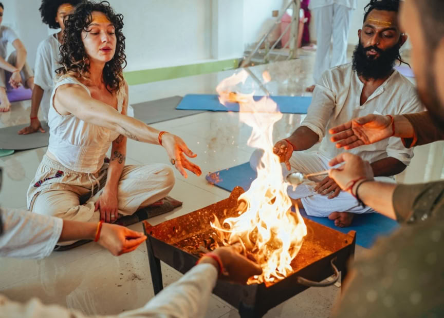 7 Tage Kundalini-Yoga-Retreat in Rishikesh
