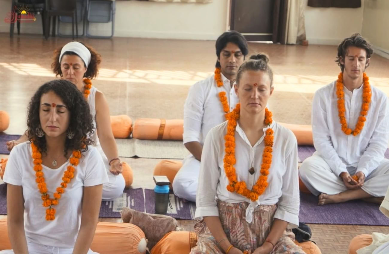 7 Tage Kundalini-Yoga-Retreat in Rishikesh