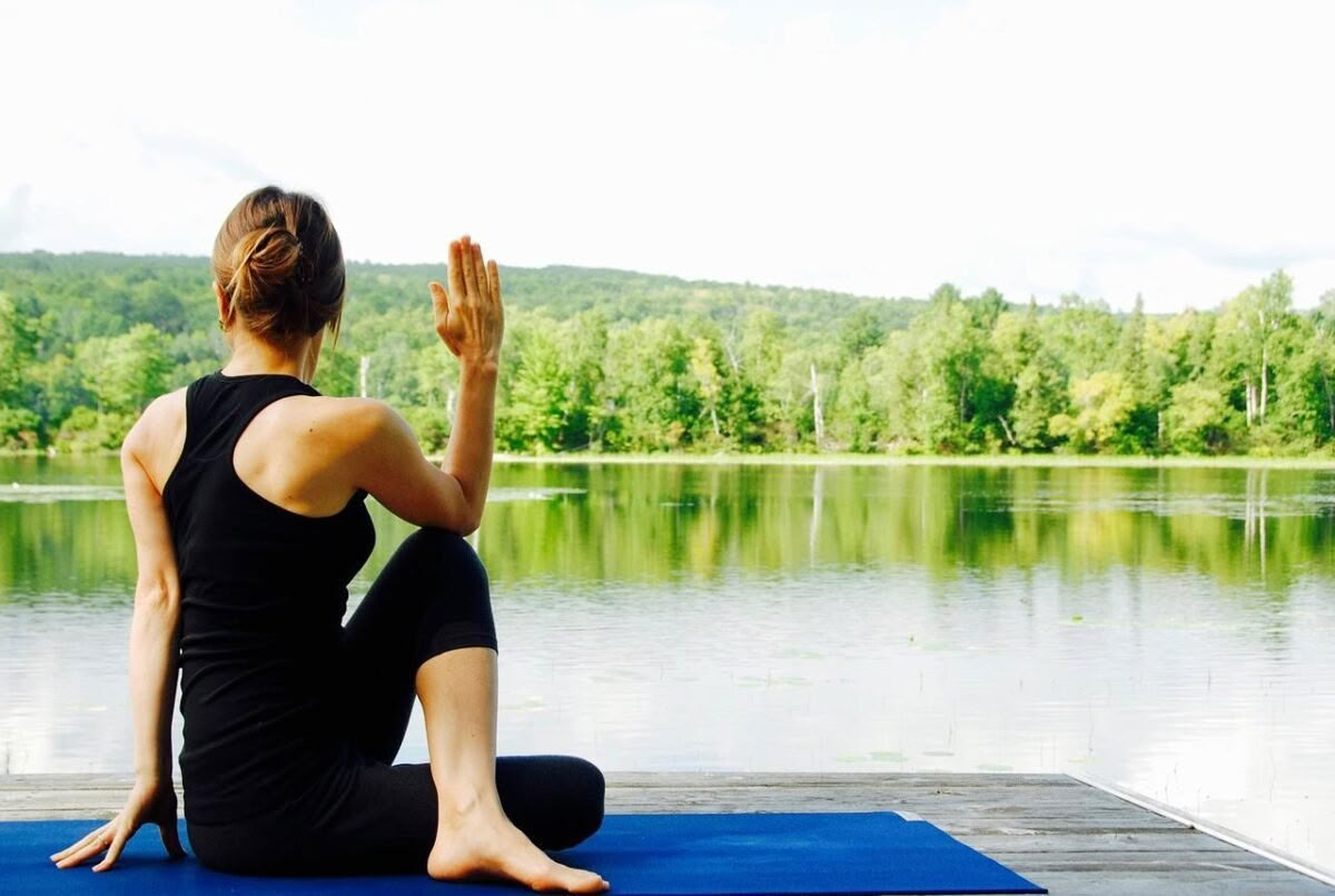 Frühlings-Jnana – Somatisches therapeutisches Yoga & Selbsterforschung