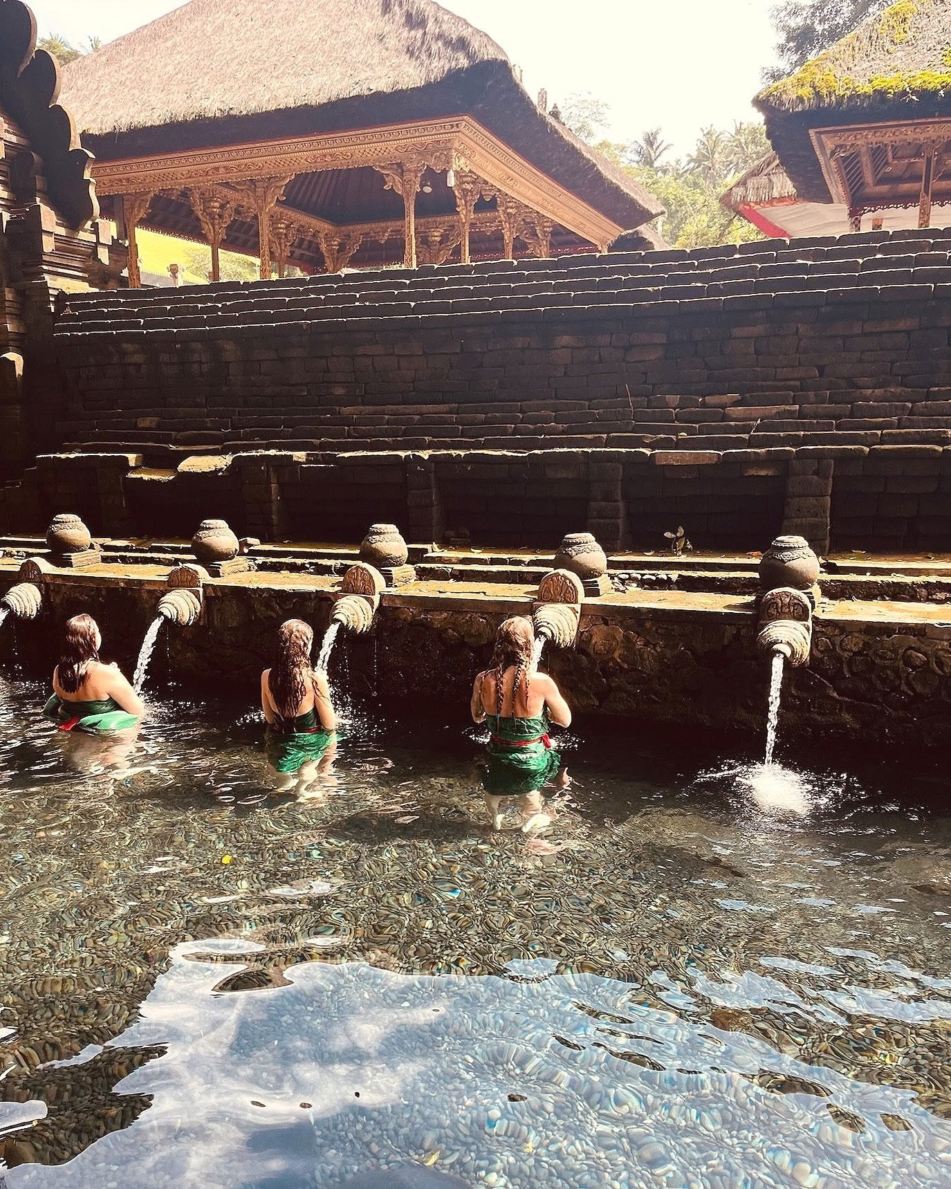 Flucht nach Bali, Indonesien