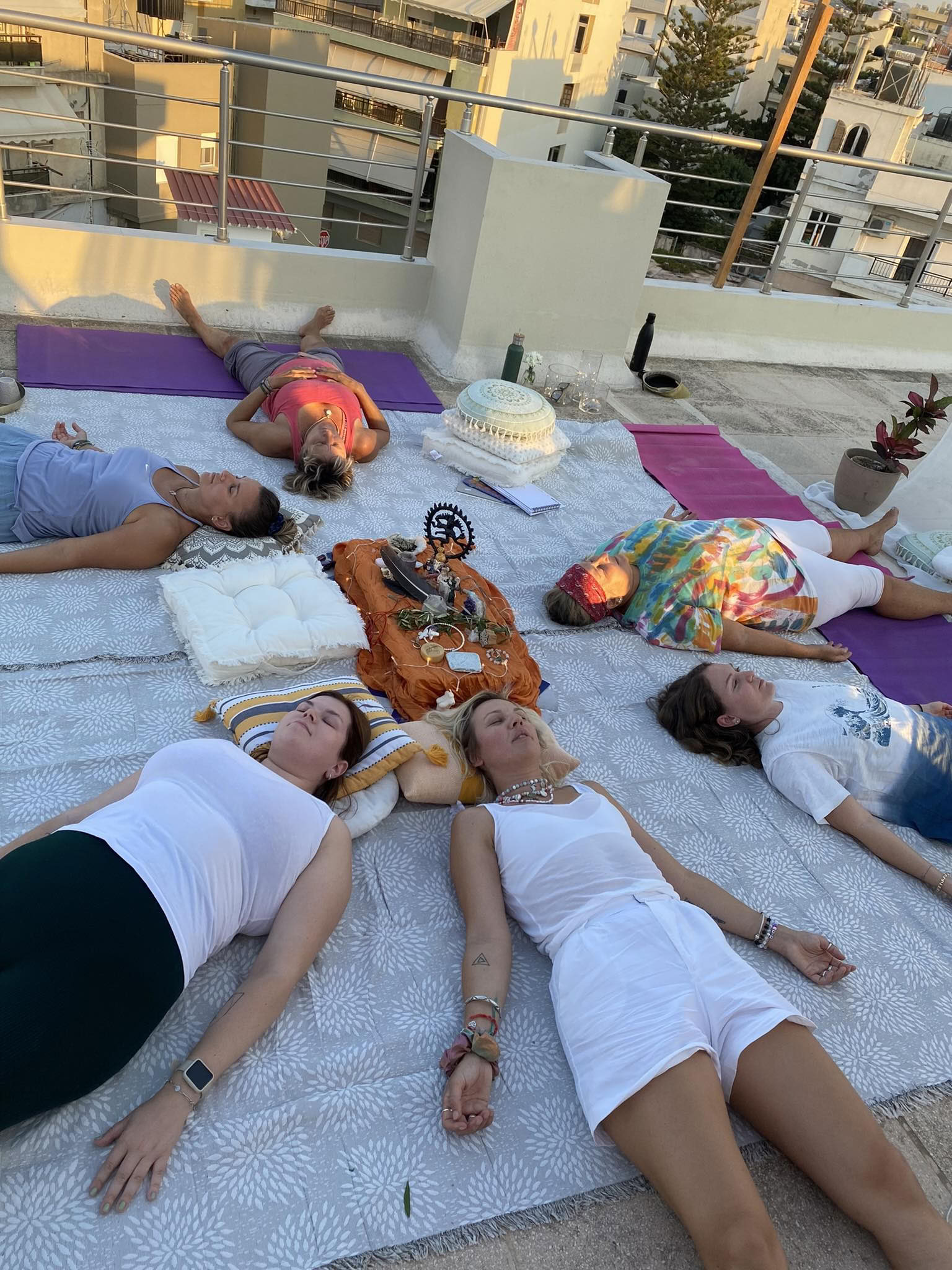 Verwurzelt im Vertrauen, Frauen-Yoga-Retreat bei Vollmond