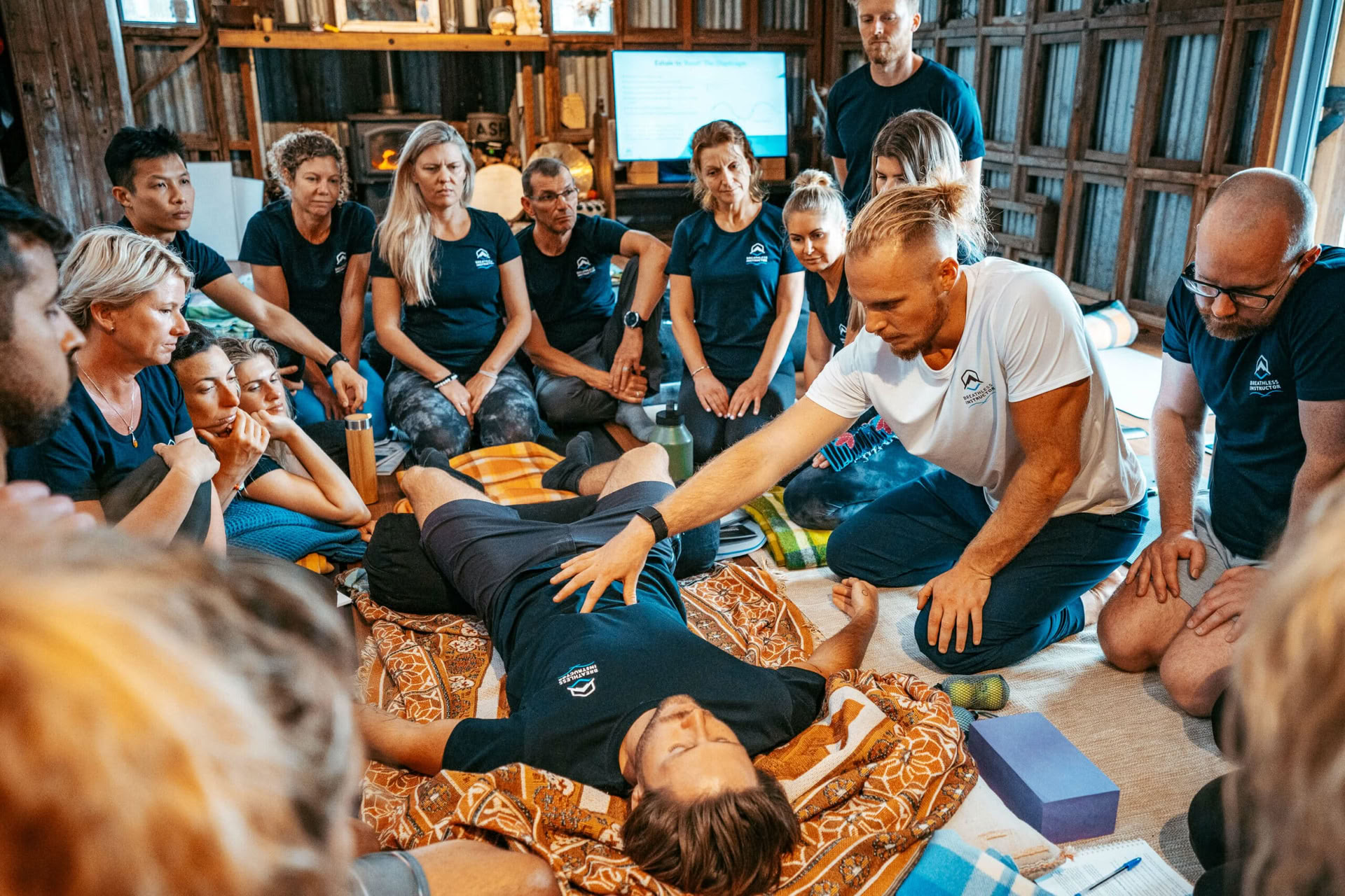 Akkreditierte Breathwork-Facilitator-Ausbildung + 4-tägige Snowy Mountains