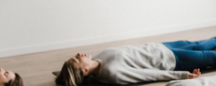 Community-gestütztes Breathwork, Gesprächskreis und Klangreise